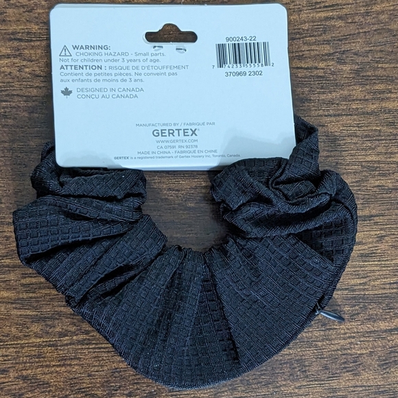 NWT Sophi Soft Black Scrunchie With Zipper - Picture 2 of 4